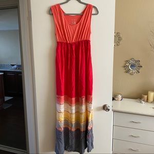 Liz Lange maternity maxi dress